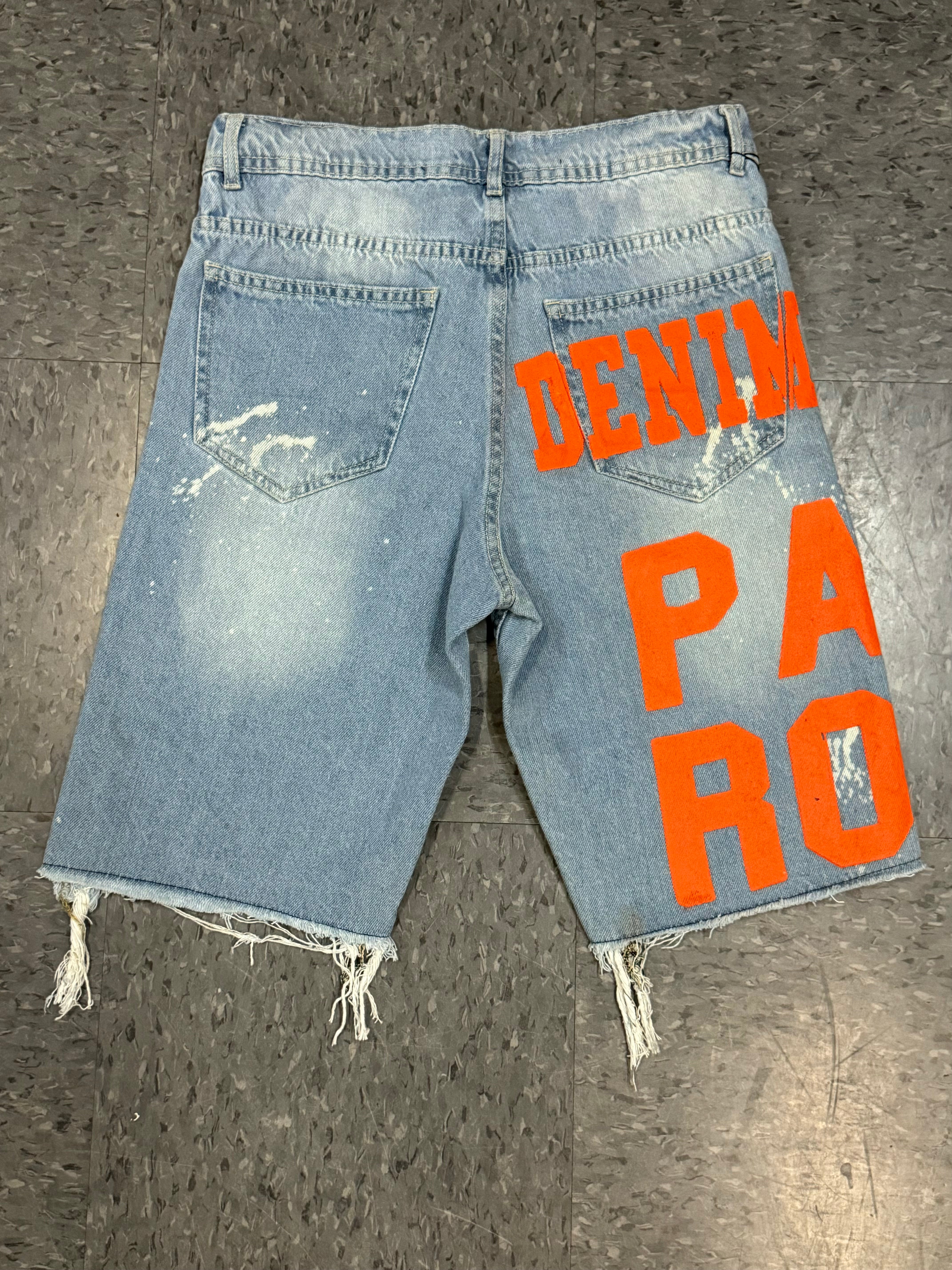 UNUSUAL PATRON - DENIM SHORTS